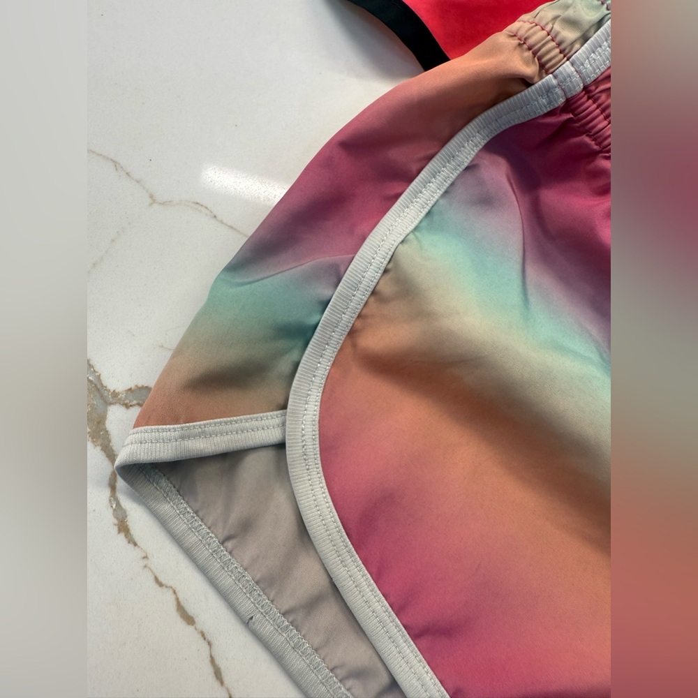 Nike Red Dri-FIT Apparel - Picture 9 of 16